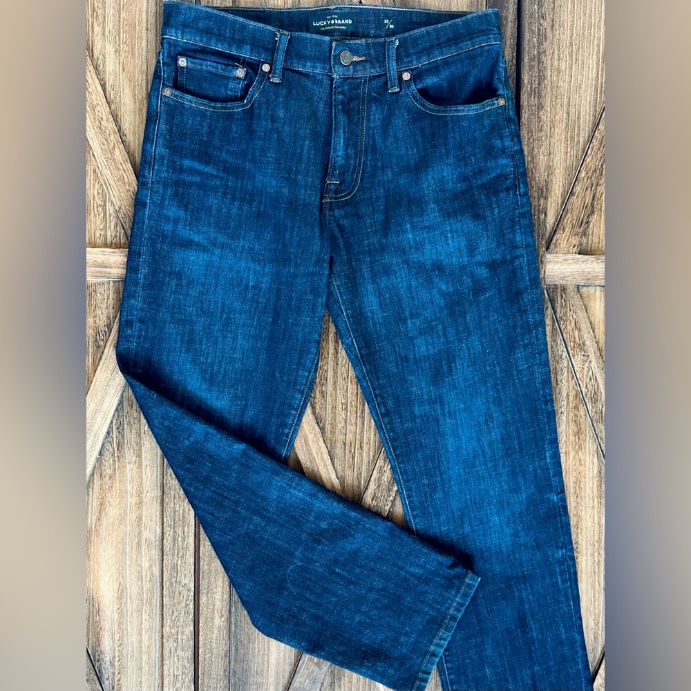 Lucky Brand Men’s 32/30 Straight Leg Jeans Indigo Blue